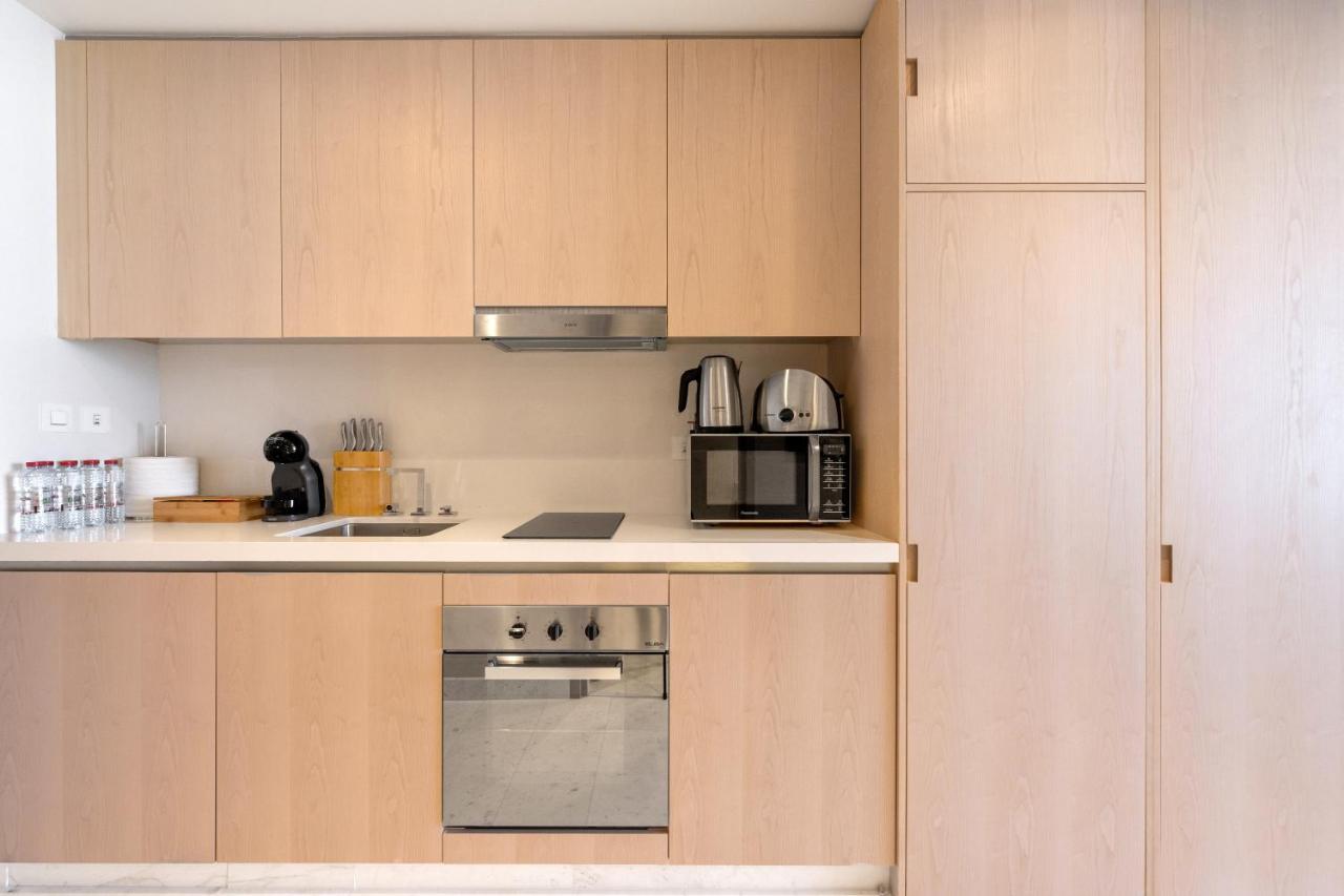 Ultra Luxury Palm Tower With Shared Hotel Facilities 두바이 외부 사진