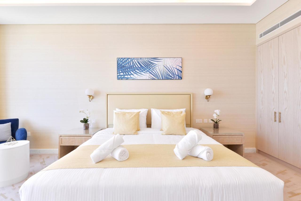Ultra Luxury Palm Tower With Shared Hotel Facilities 두바이 외부 사진