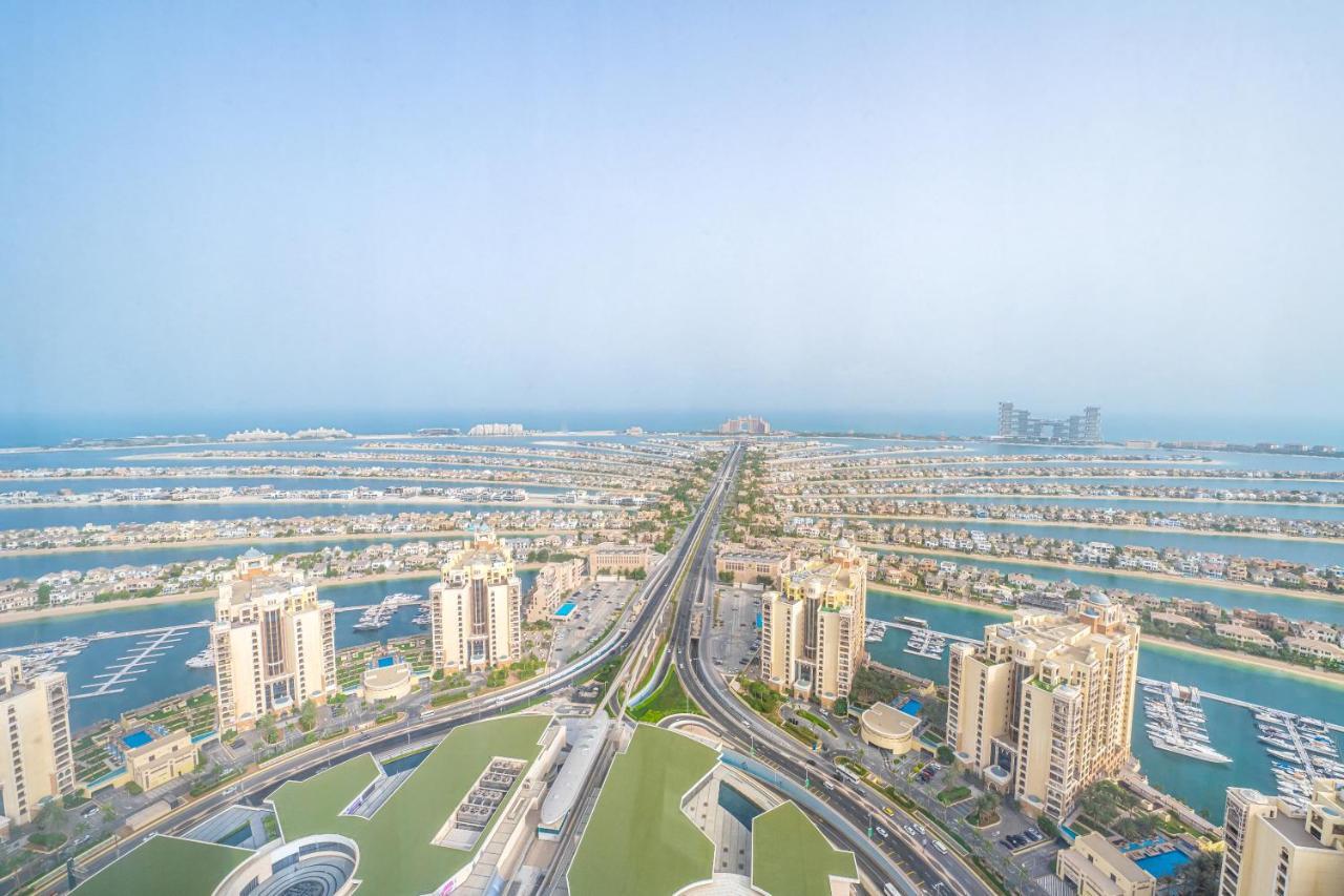 Ultra Luxury Palm Tower With Shared Hotel Facilities 두바이 외부 사진