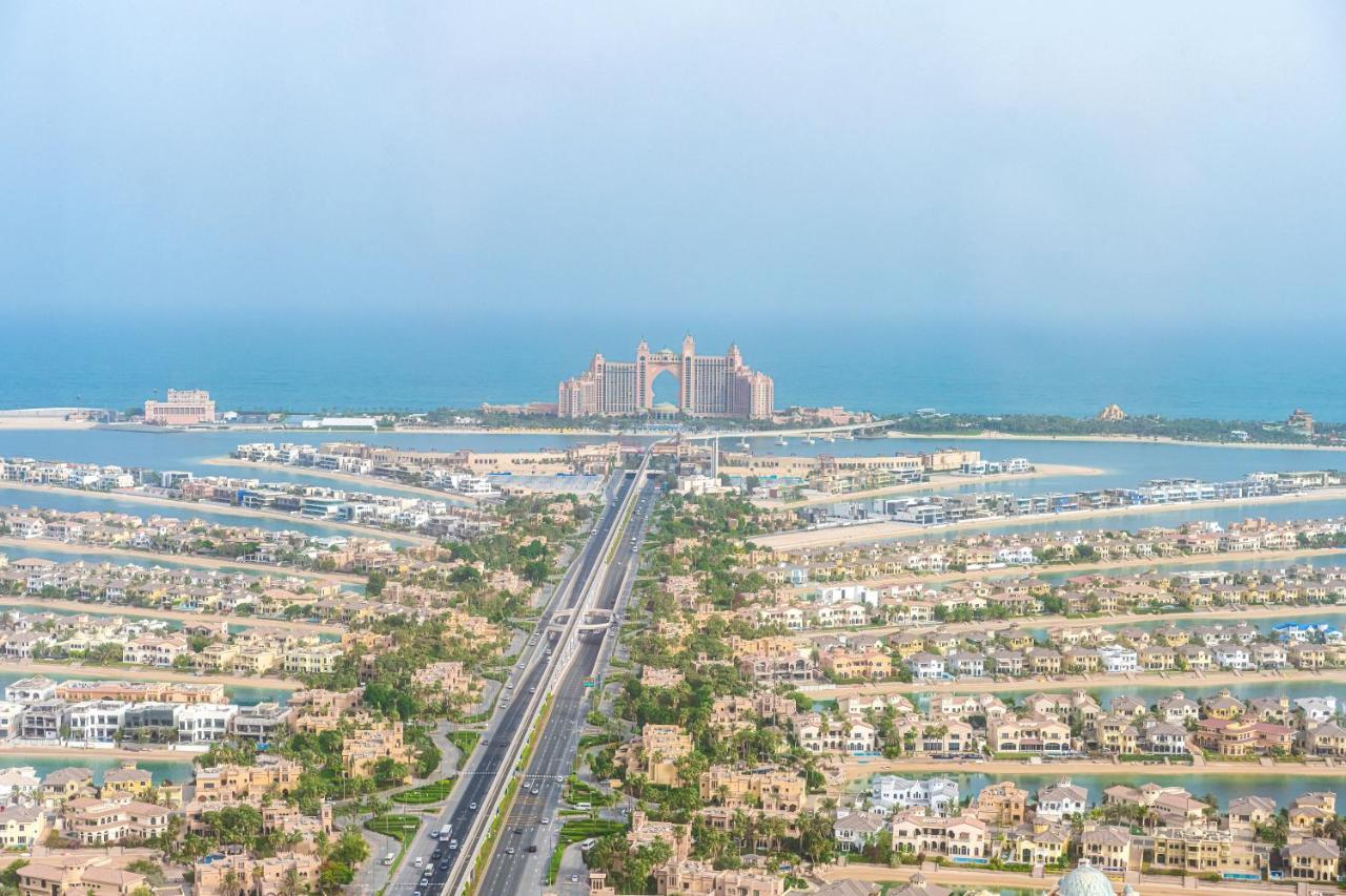 Ultra Luxury Palm Tower With Shared Hotel Facilities 두바이 외부 사진