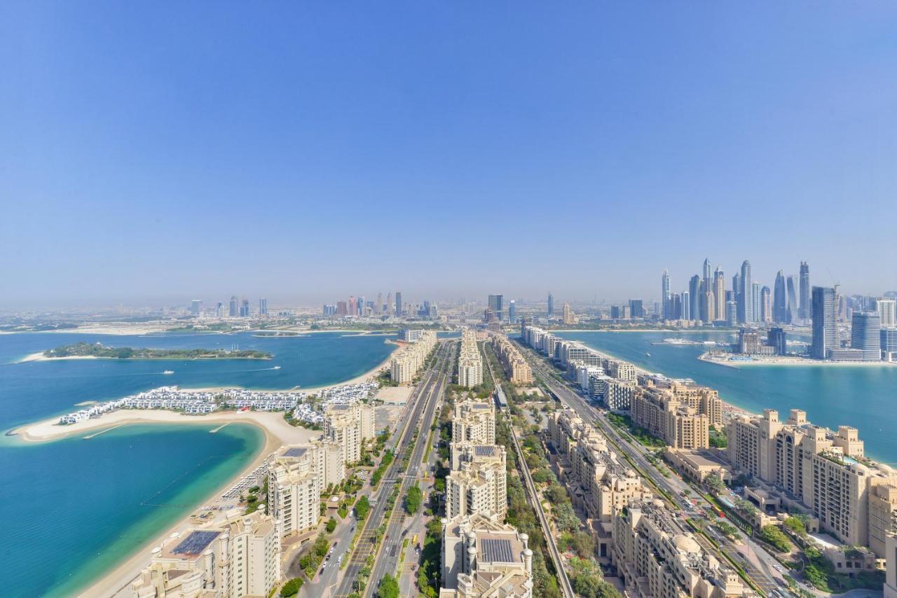 Ultra Luxury Palm Tower With Shared Hotel Facilities 두바이 외부 사진